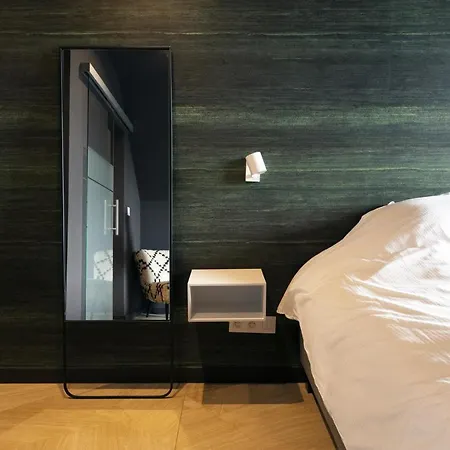 Le Presbytere De Bed & Breakfast Sautour