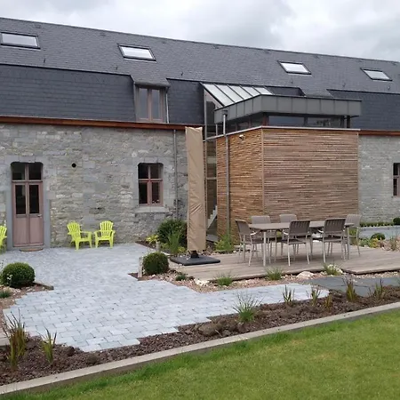 Le Presbytere De Sautour