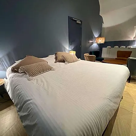 Le Presbytere De 3* Sautour