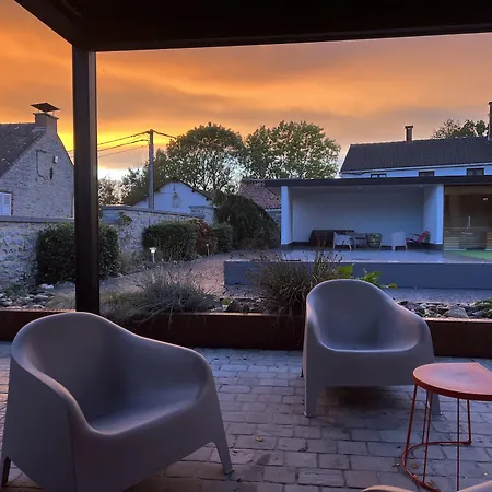 Bed & Breakfast Le Presbytere De Sautour